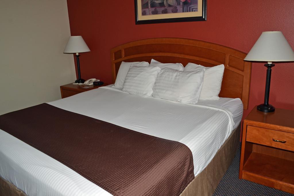 Paola Inn And Suites Rom bilde